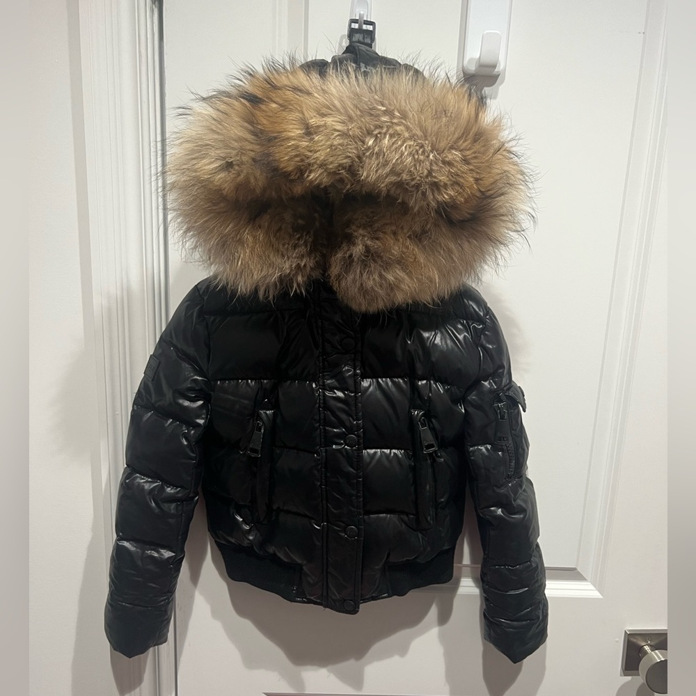 SAM black kids coat with brown fur, slightly worn, only zipper is worn out